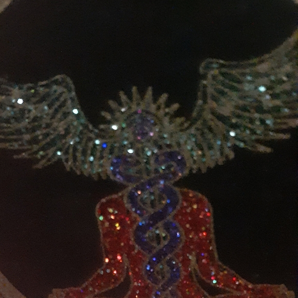 Healing Pendant - Picture 4 of 15